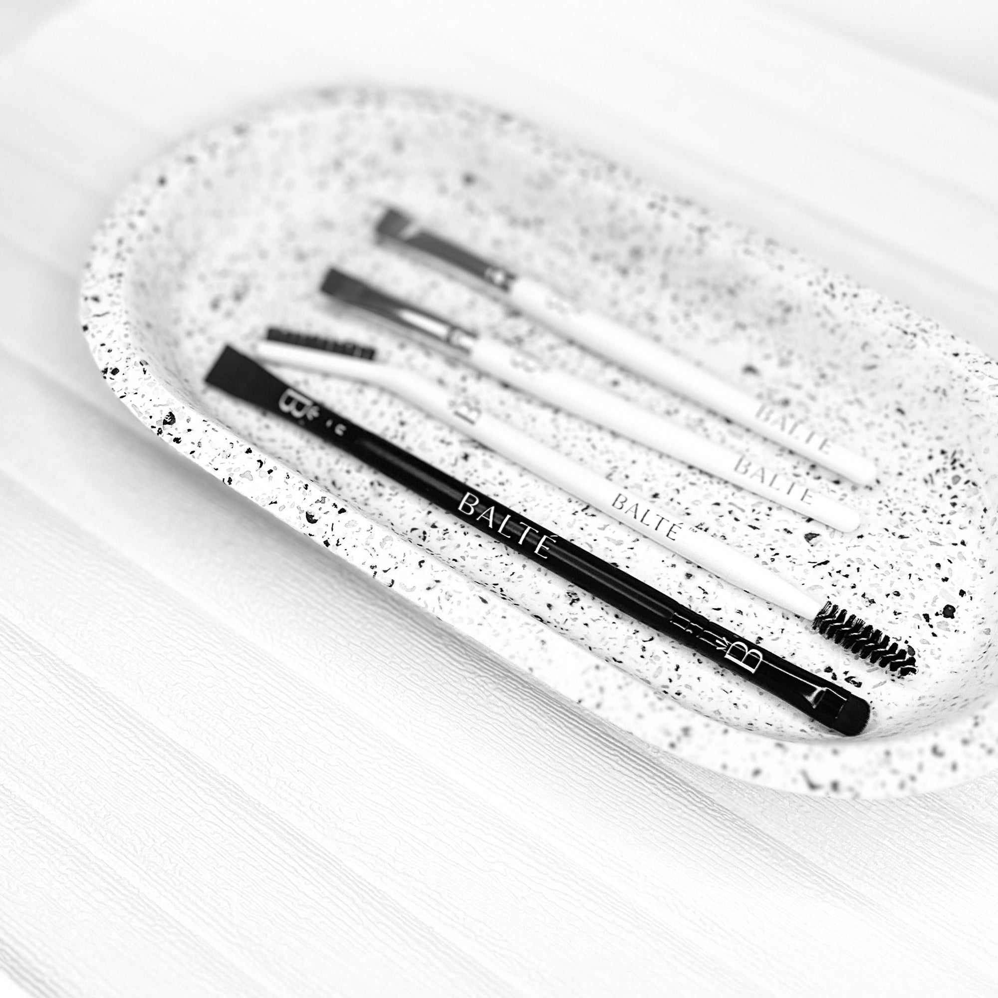 Balté Brush Breakdown: Your Ultimate Guide to Brush Brilliance!